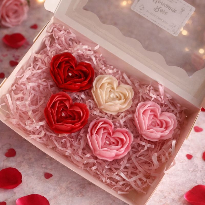 Rose Romance figuurkaarsen cadeauset - Love at First Sight Valentijnscollectie